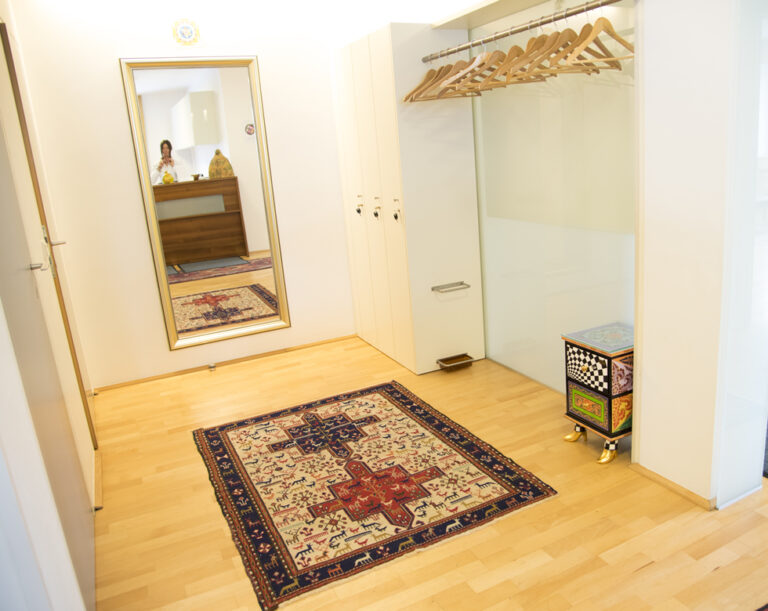 Eingangsbereich Ordination Dr. Reichenpfader Salzburg